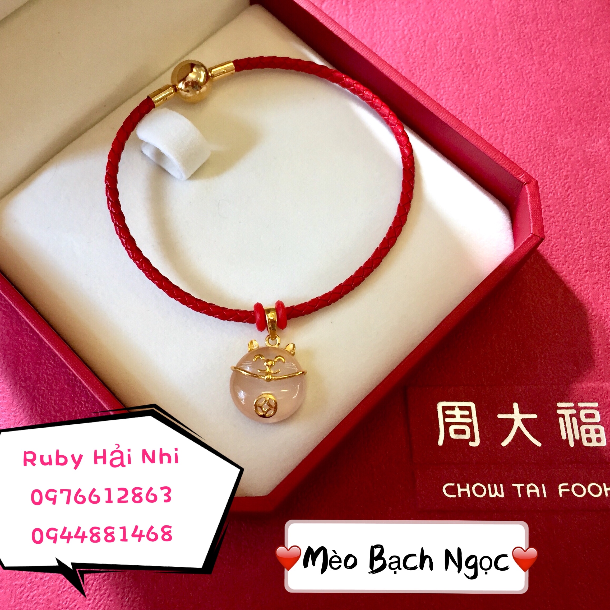 MÈO BẠCH NGỌC BỌC VÀNG 9999 CHOW TAI FOOK Để sở hữu Chow Tai Fook chính hãng xách tay hãy liên hệ Ruby Hải Nhi Hotline: 0976612863 - 0944881468 