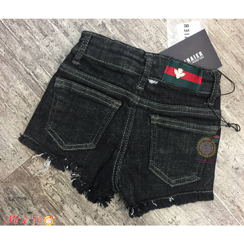 quan-sot-jean-gucci-2 