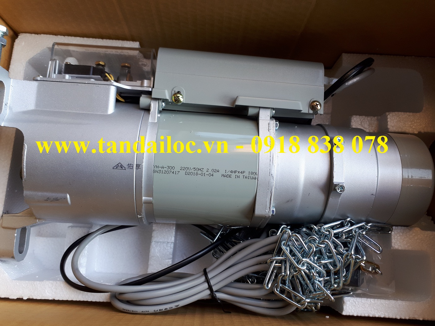 Motor cửa cuốn YH 300kg - Đài Loan chính hãng