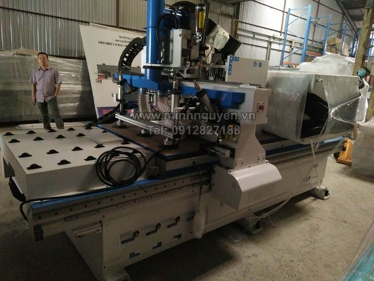 MÁY GIA CÔNG GỖ CNC MỚI VỀ VIỆT NAM