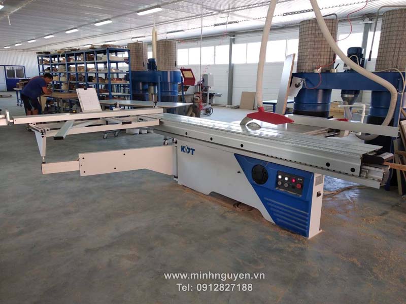 Các loại máy cưa bàn trượt, Các loại máy cưa gỗ panel tự động