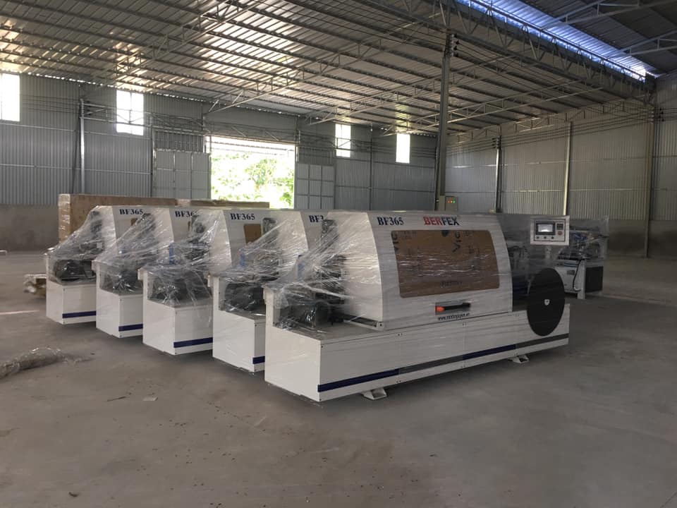 MUA TRẢ GÓP MÁY DÁN CẠNH BERFEX - LÃI SUẤT 0%. PHIÊN BẢN TIẾNG VIỆT