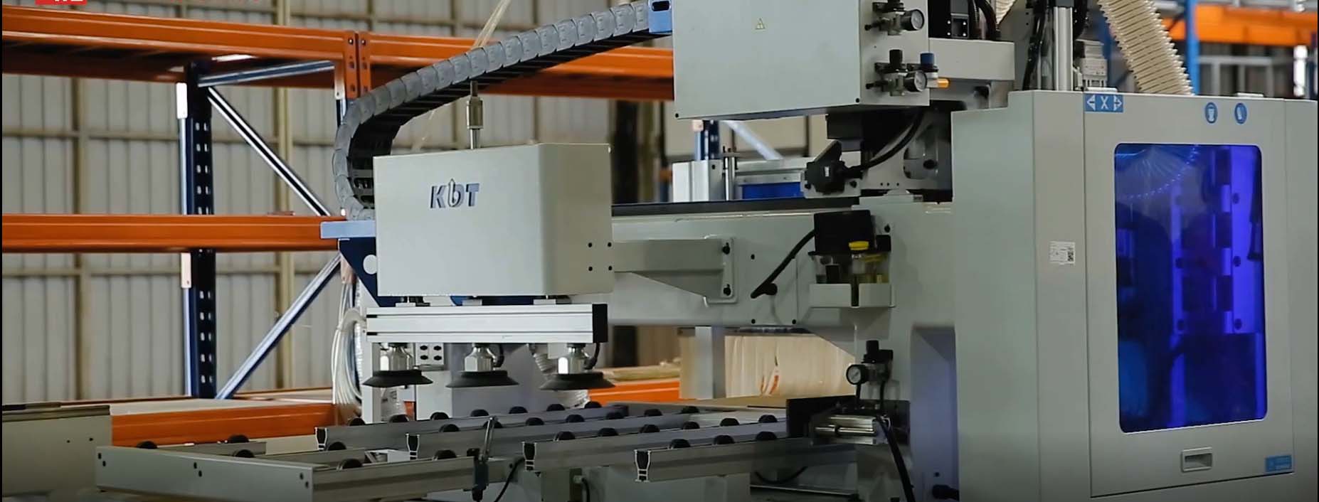 Máy CNC Router 2 Đầu Thay Dao Tự Động