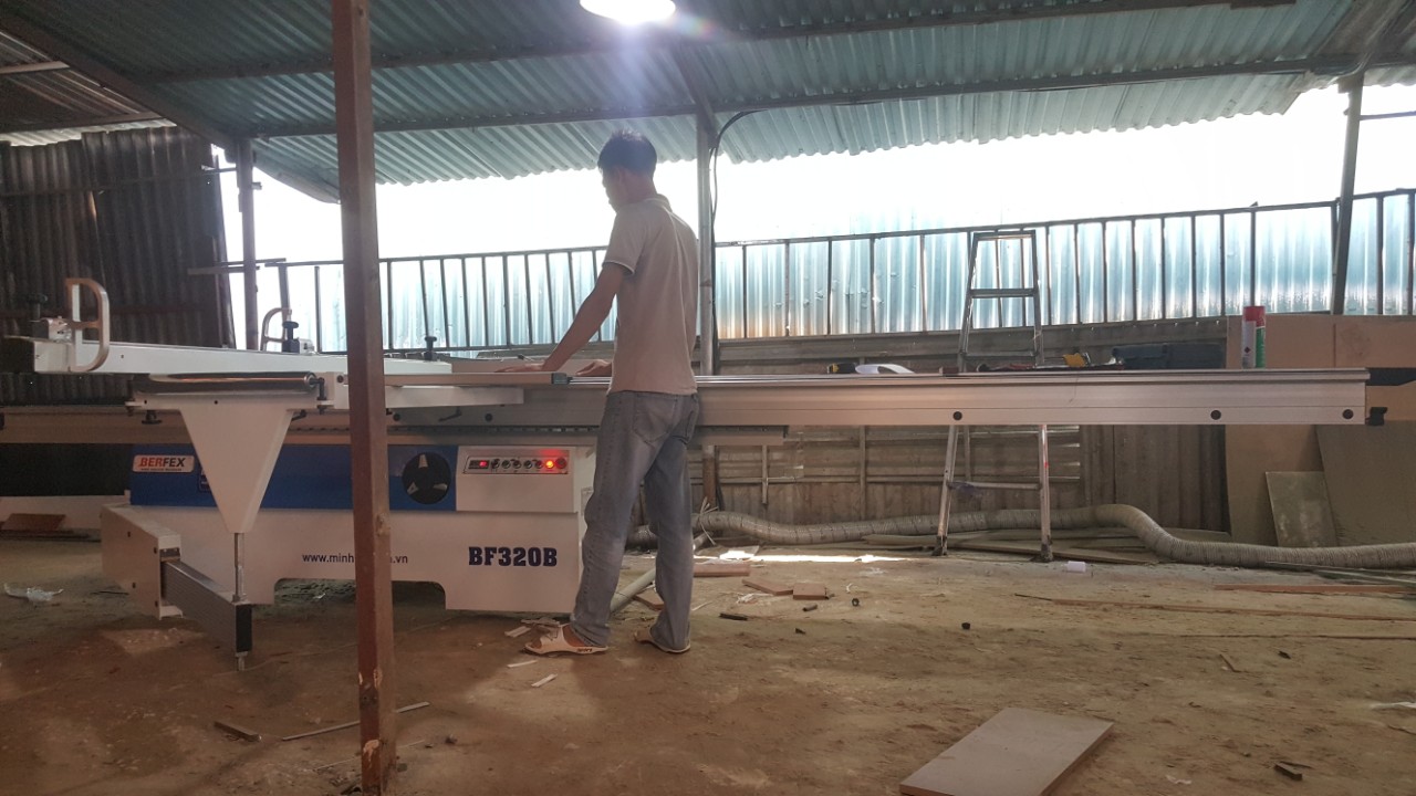 Máy cưa bàn trượt về Linh Đường, Hà Nội