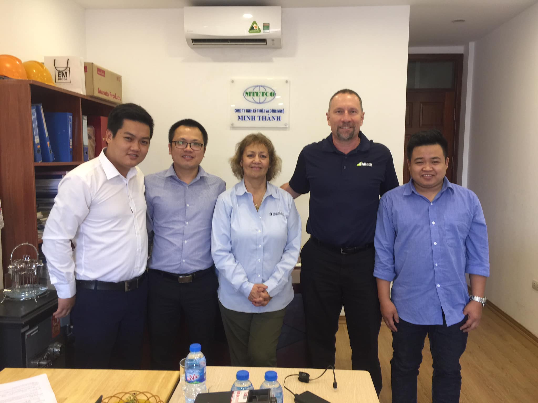 CÔNG TY TNHH KỸ THUẬT VÀ CÔNG NGHỆ MINH THÀNH LÀM VIỆC VỚI ĐẠI DIỆN CỦA HÃNG HBARBER.