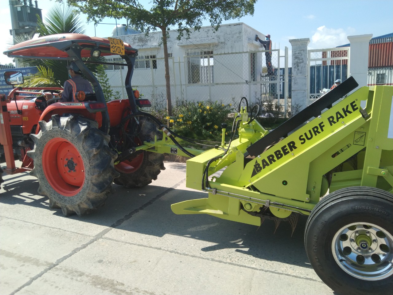 Bàn giao máy làm sạch bãi biển - Dự án TTC LAND Phú Quốc