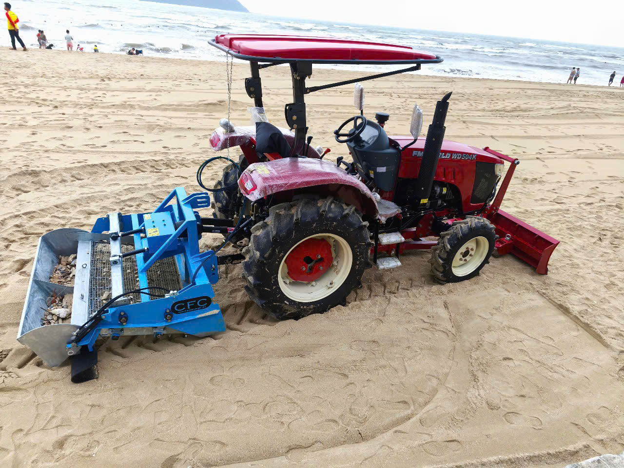 Bàn giao máy sàng cát bãi biển dự án Đầu Rồng Cái Chiên - Quảng Ninh