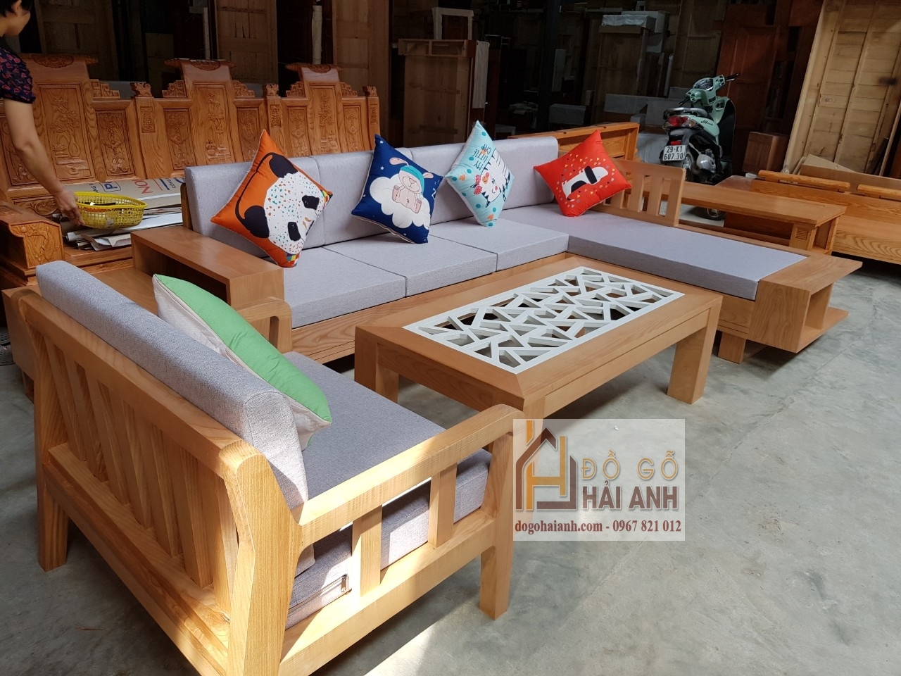 Sofa gỗ Hải Anh chất lượng tốt, giá cả cạnh tranh