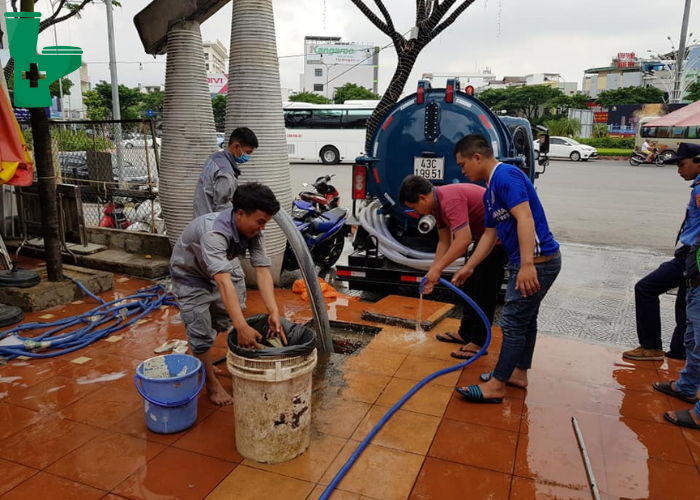 Công ty thông cống nghẹt huyện Hóc Môn uy tín, giá rẻ chỉ từ 100k