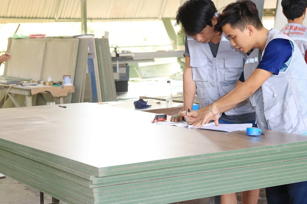 Xưởng sản xuất