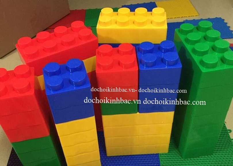 VÌ SAO HIỆN NAY RẤT NHIỀU CHA MẸ HAY TÌM MUA BỘ ĐỒ CHƠI LEGO CHO CON MÌNH