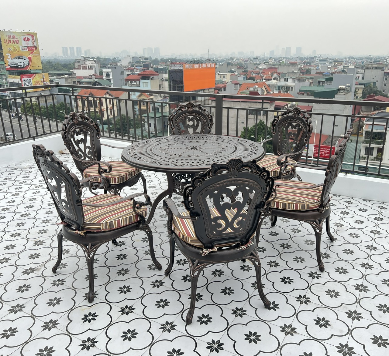Mang cả trời Châu Âu về ngôi nhà của bạn với bộ bàn ghế nhôm đúc D120