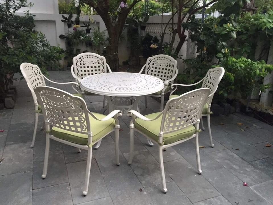 6 Lưu Ý Quan Trọng Khi Chọn Mua Bàn Ghế Sân Vườn