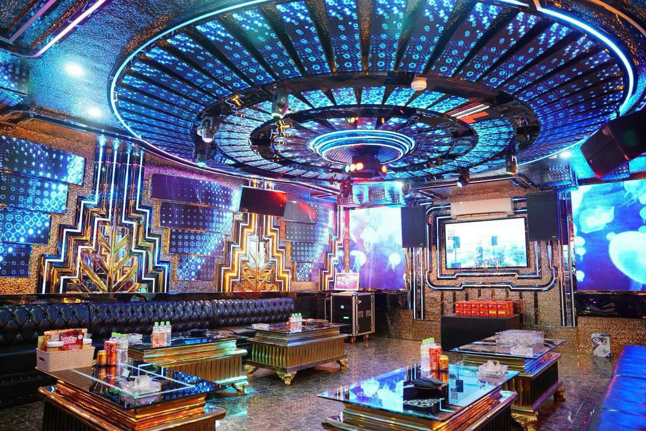 Dịch Vụ Thi Công Phòng Karaoke Đẳng Cấp Đón Tết 2025
