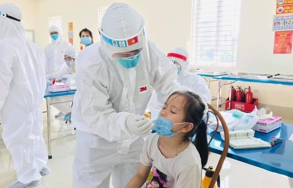 Bắc Ninh thêm 30 ca dương tính với SARS-CoV-2, lấy mẫu xét nghiệm ngẫu nhiên tại các chợ, siêu thị