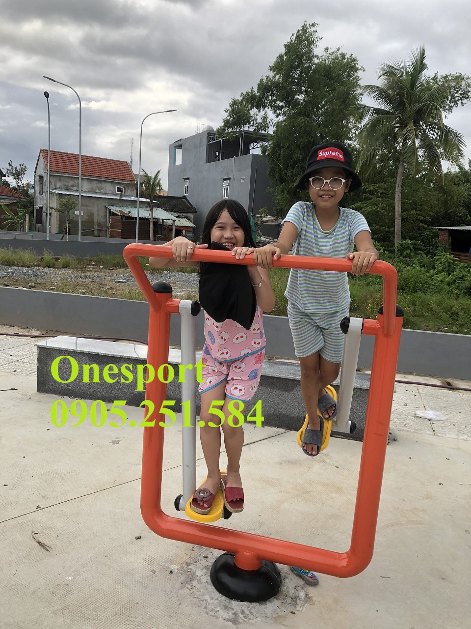 Thiết bị tập đi bộ trên không ngoài trời - Onesport