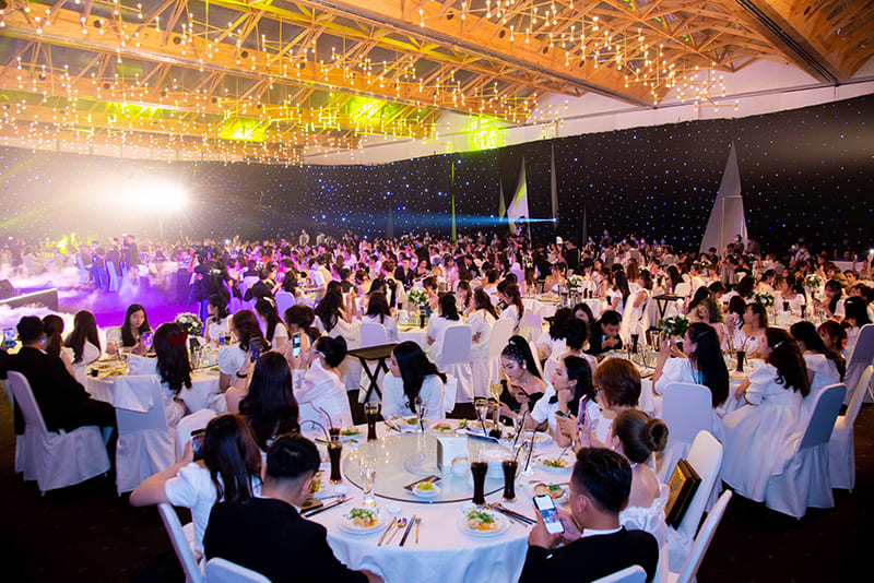 Dịch Vụ Tổ Chức Tiệc Cuối Năm Cho Doanh Nghiệp Tại Nghệ An