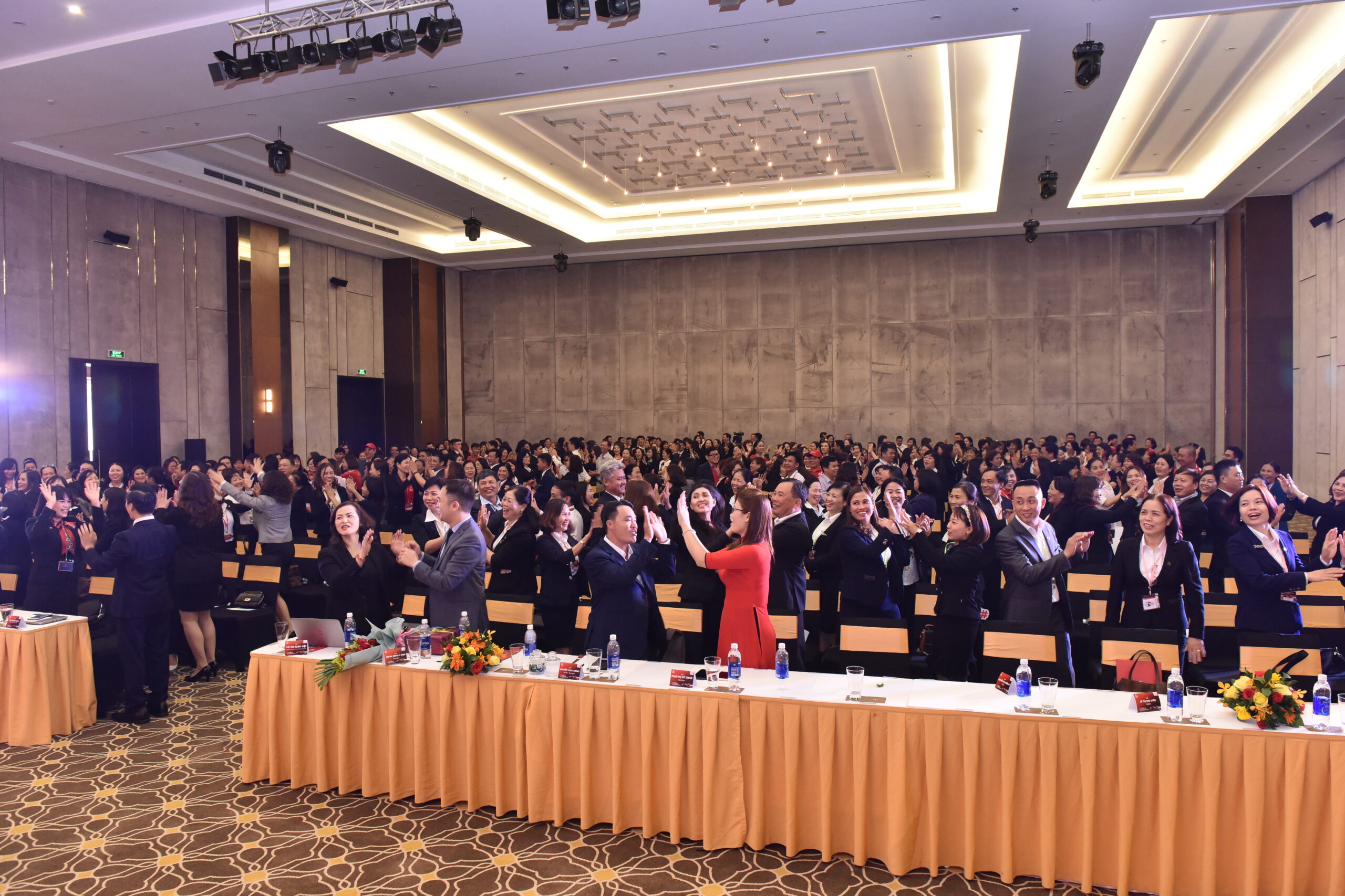 Công Ty Tổ Chức Hội Nghị Khách Hàng Chuyên Nghiệp Tại Nghệ An