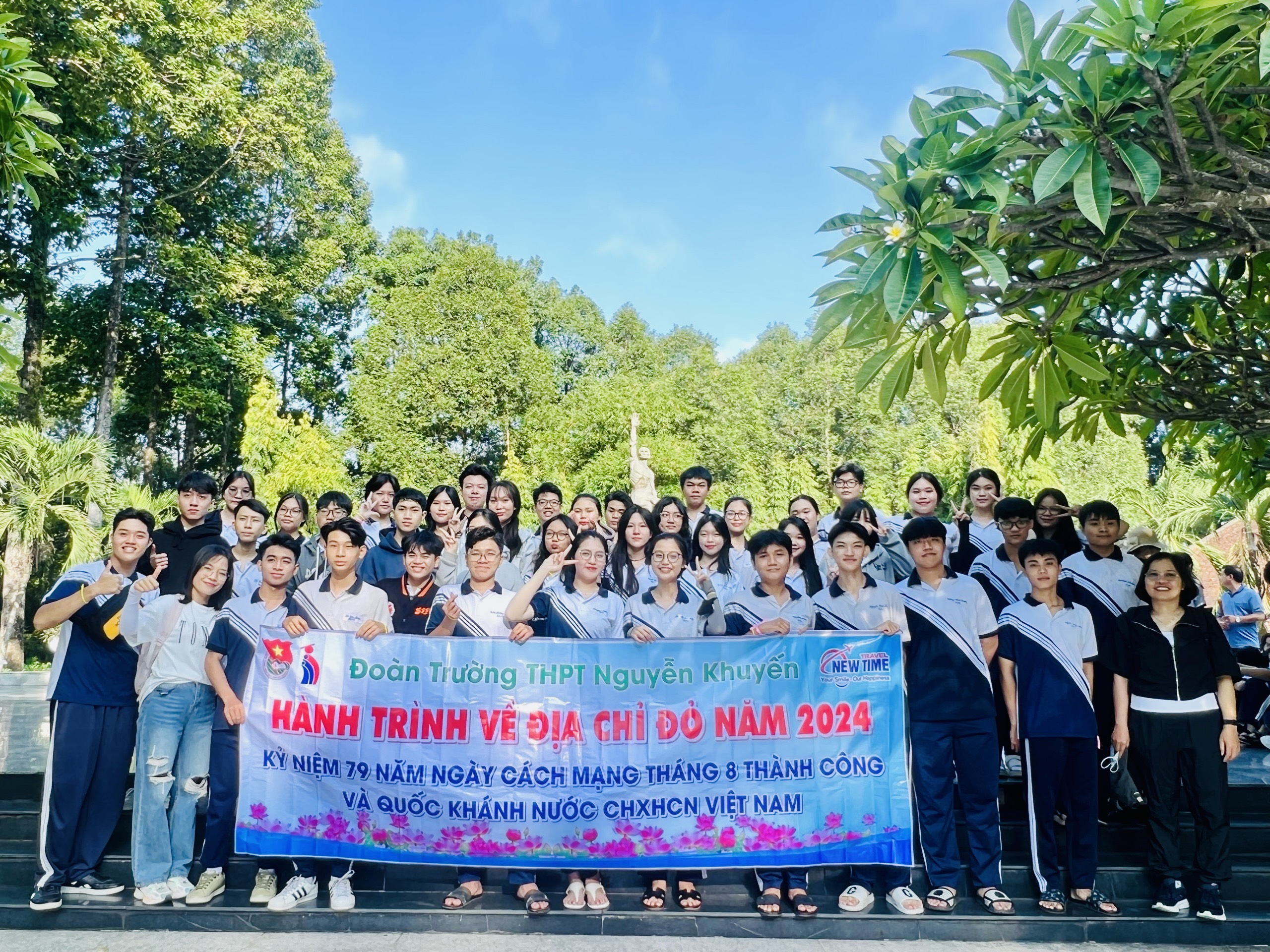 NHÀ TÙ PHÚ LỢI - LẠC CẢNH ĐẠI NAM VĂN HIẾN - TRƯỜNG THPT NGUYỄN KHUYẾN NĂM 2024 [ ĐỢT 02 ]