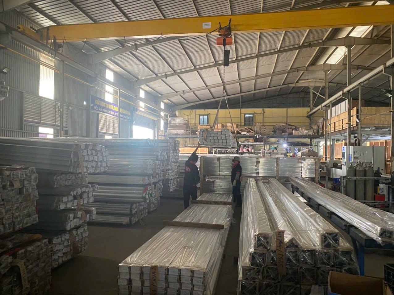 Viet Y Industrial Aluminum – Custom Aluminum Accessories Manufacturing Services