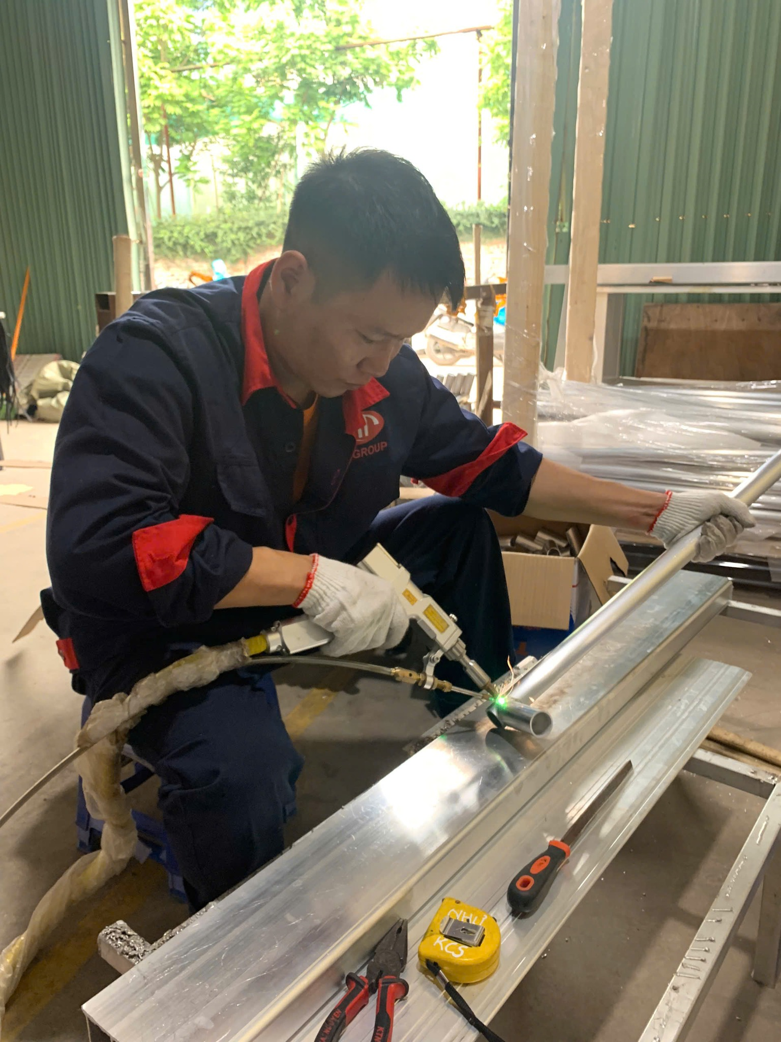 Exploring the Laser Cutting and Welding Capabilities at Viet Y Industrial Aluminum Factory