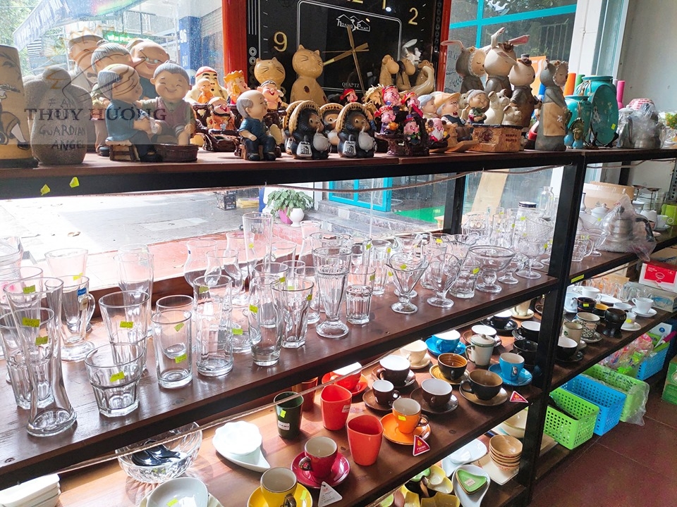 ​Đồ trang trí quán cafe tại Nghệ An