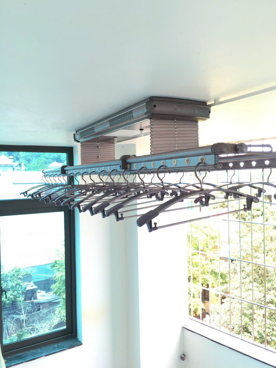 Giàn Phơi Điều Khiển TAKASHI S325