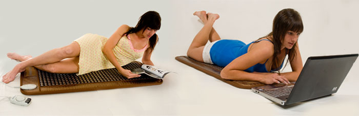 Treat and pamper your body with the massage effect and heat rays while you relax