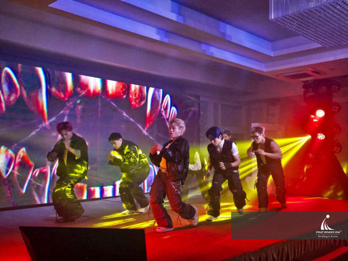 YEAR END PARTY - NC ENTERTAINMENT