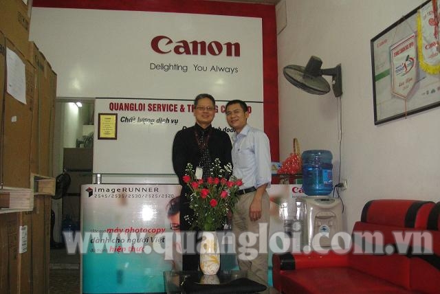 Lãnh đạo Canon tại Singapore sang thăm và làm việc tại Quảng Lợi