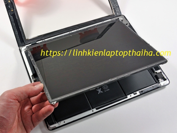 Nguyên Nhân Và Cách Khắc Phục Màn hình laptop bị sọc dọc ngang