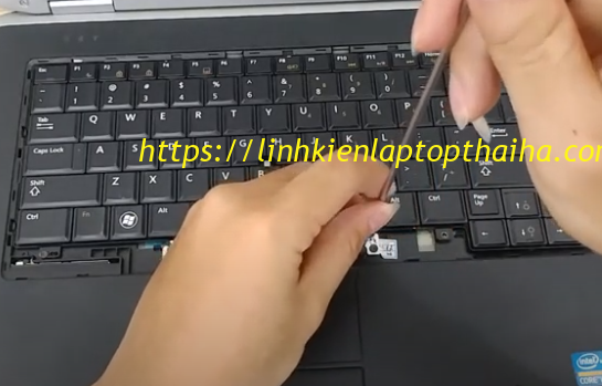 Hướng dẫn thay bàn phím laptop Dell 6420 đơn giản và nhanh chóng