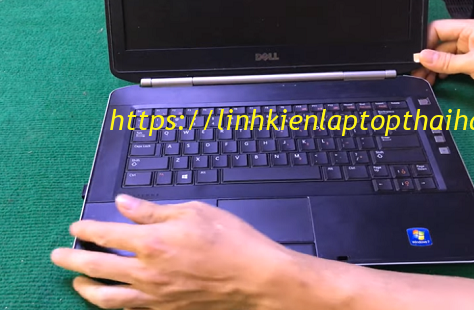 Hướng dẫn tự thay bàn phím laptop DELL Latitude E5520 cực kỳ dễ dàng ngay tại nhà