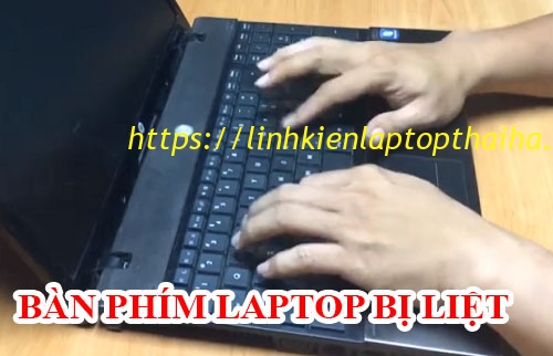 Hướng dẫn thay bàn phím laptop bị liệt tại nhà