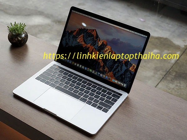 Cách sửa màn hình MacBook bị đen màn hình
