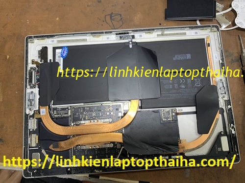 Thay Pin Laptop Surface Pro 5 Chính Hãng Tại Linh Kiện Laptop Thái Hà