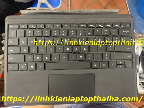 Cách sửa bàn phím Surface Pro không hoạt động - Linh kiện laptop Thái Hà