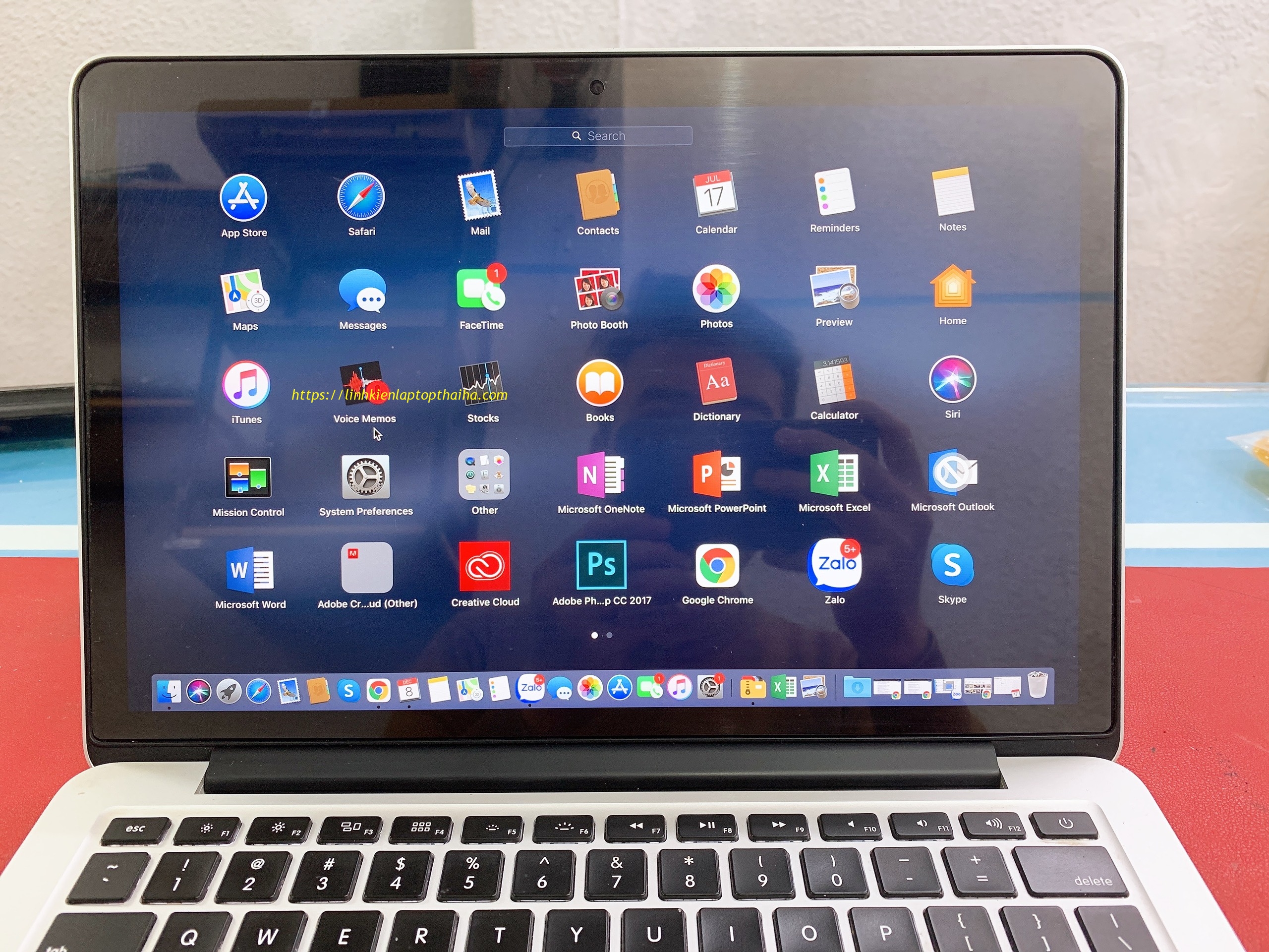 Dịch Vụ Thay Màn Hình Macbook Lấy Ngay Tại Hà Nội