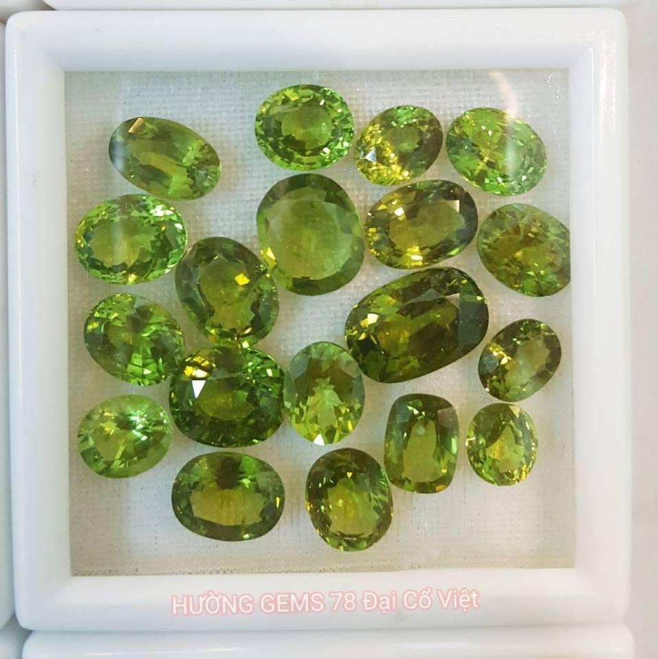 ĐÁ PERIDOT