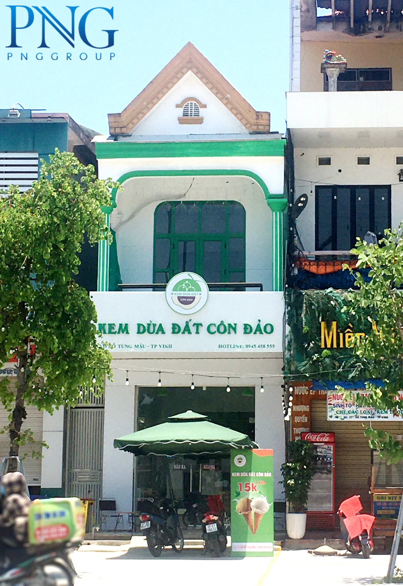 THI CÔNG CÔNG TRÌNH 'KEM DỪA ĐẤT CÔN ĐẢO'