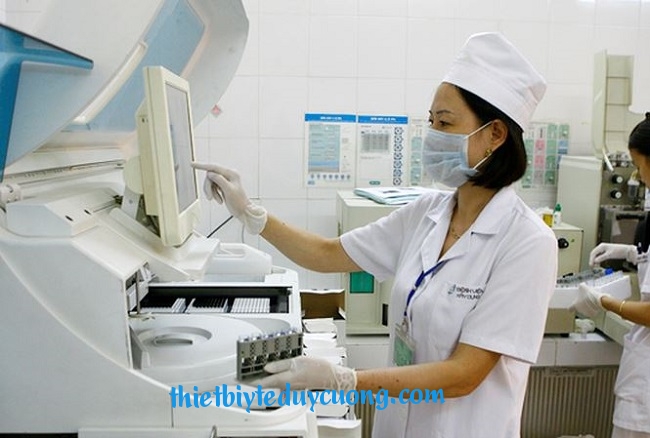 Thiết bị y tế dùng trong phòng xét nghiệm