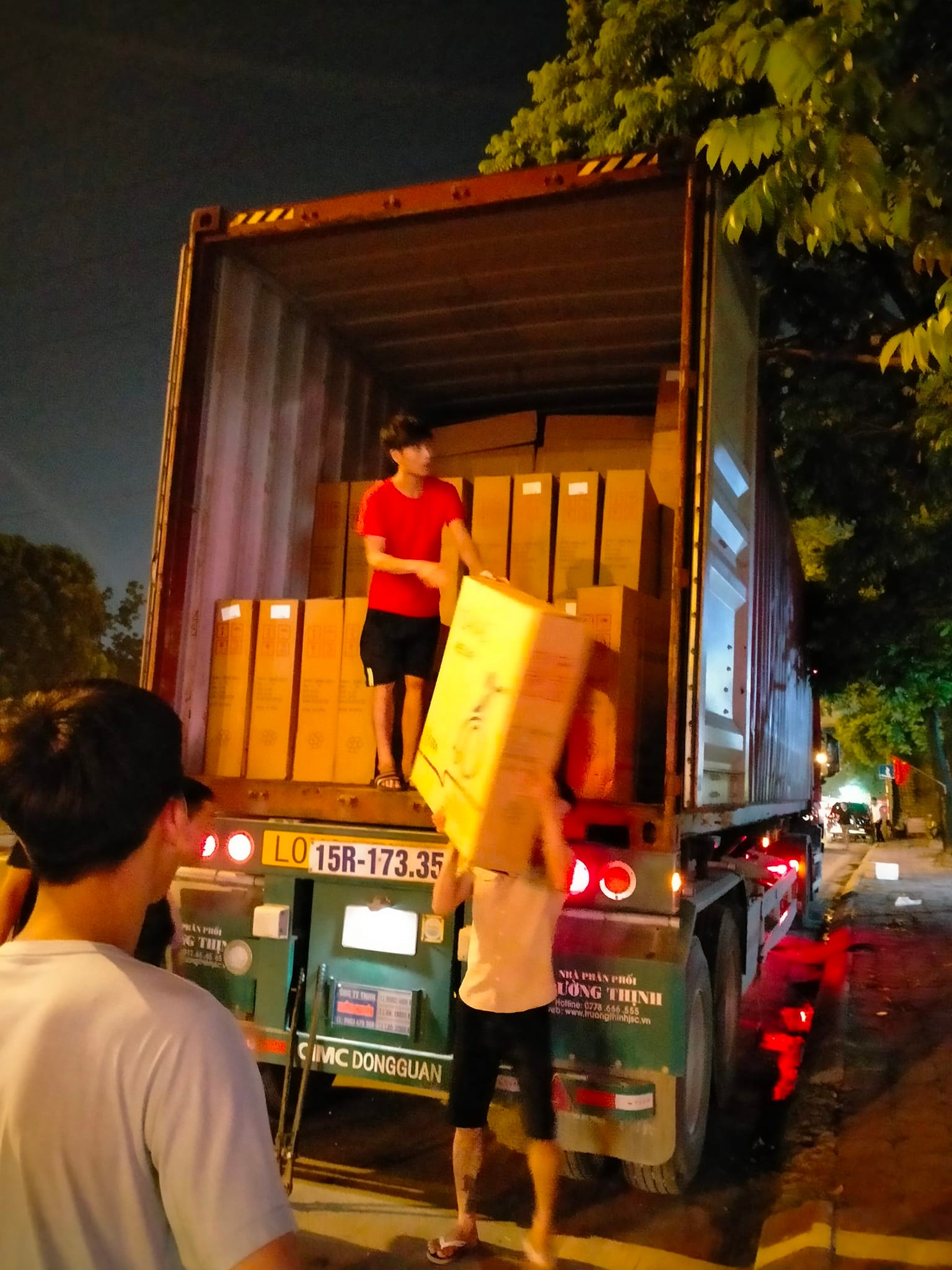 Duy Cường - Công hàng xe lăn   X7,X8,X9 nhập khẩu chính ngạch về trong  đêm