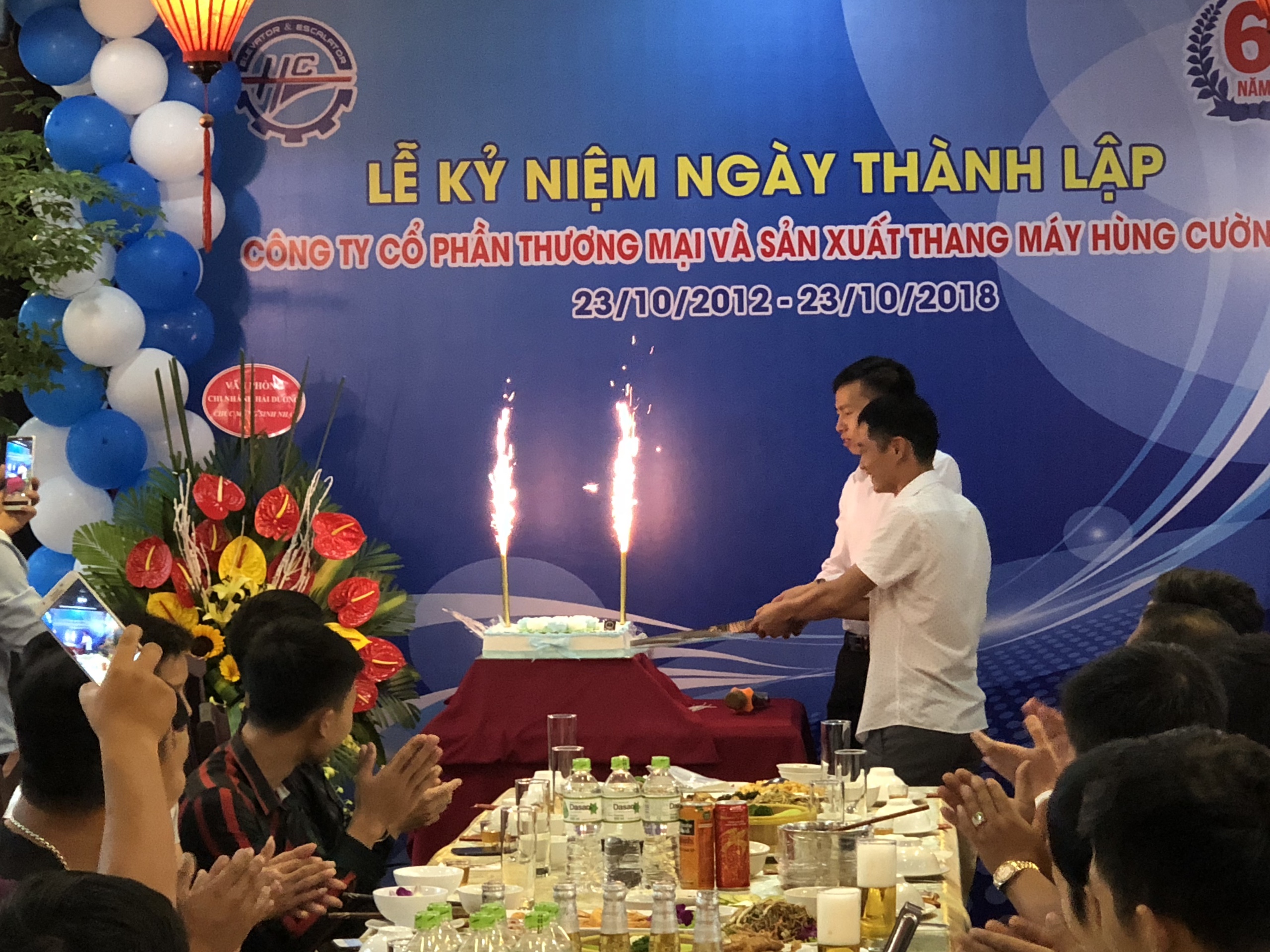 Lễ kỉ niệm 6 năm thành lập công ty cổ phần thương mại & sản xuất thang máy Hùng Cường