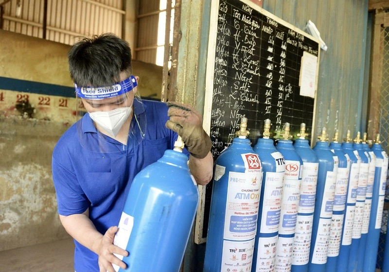 giá đổi bình khí oxy hiện nay