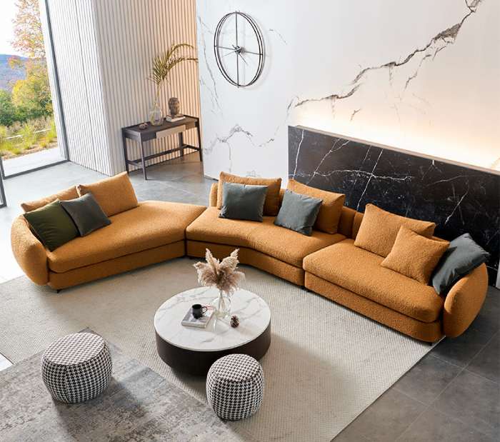 Phần bọc và đệm ngồi có thể tháo rời, nên dễ dàng vệ sinh khi có sự cố xảy ra