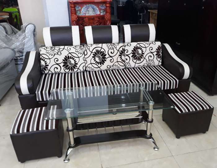 Bộ bàn ghế sofa phòng khách họa tiết hoa văn