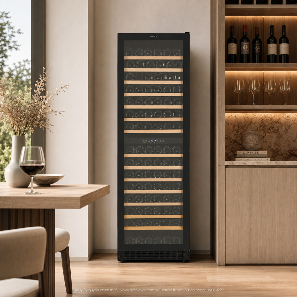Tủ rượu Häfele HW-C415FB đặt độc lập trong phòng khách hoặc quầy bar gia đình