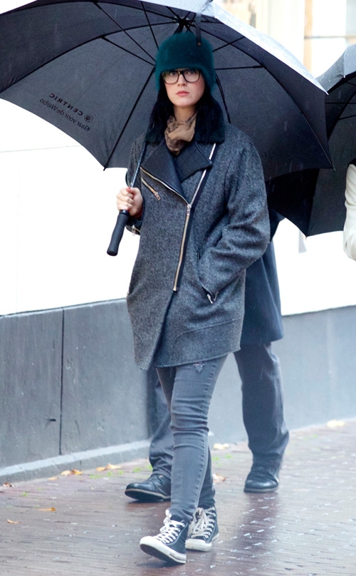 rs-634x1024-131115124027-634-Katy-Perry-