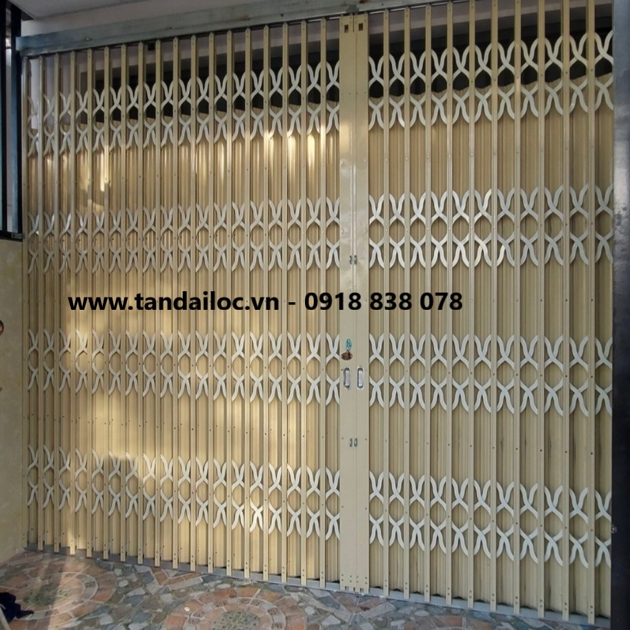 Cửa kéo Đức màu kem U 1ly8
