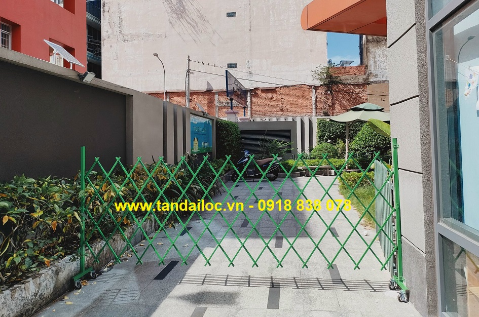 Hàng rào xếp mẫu chữ T giá rẻ 2024